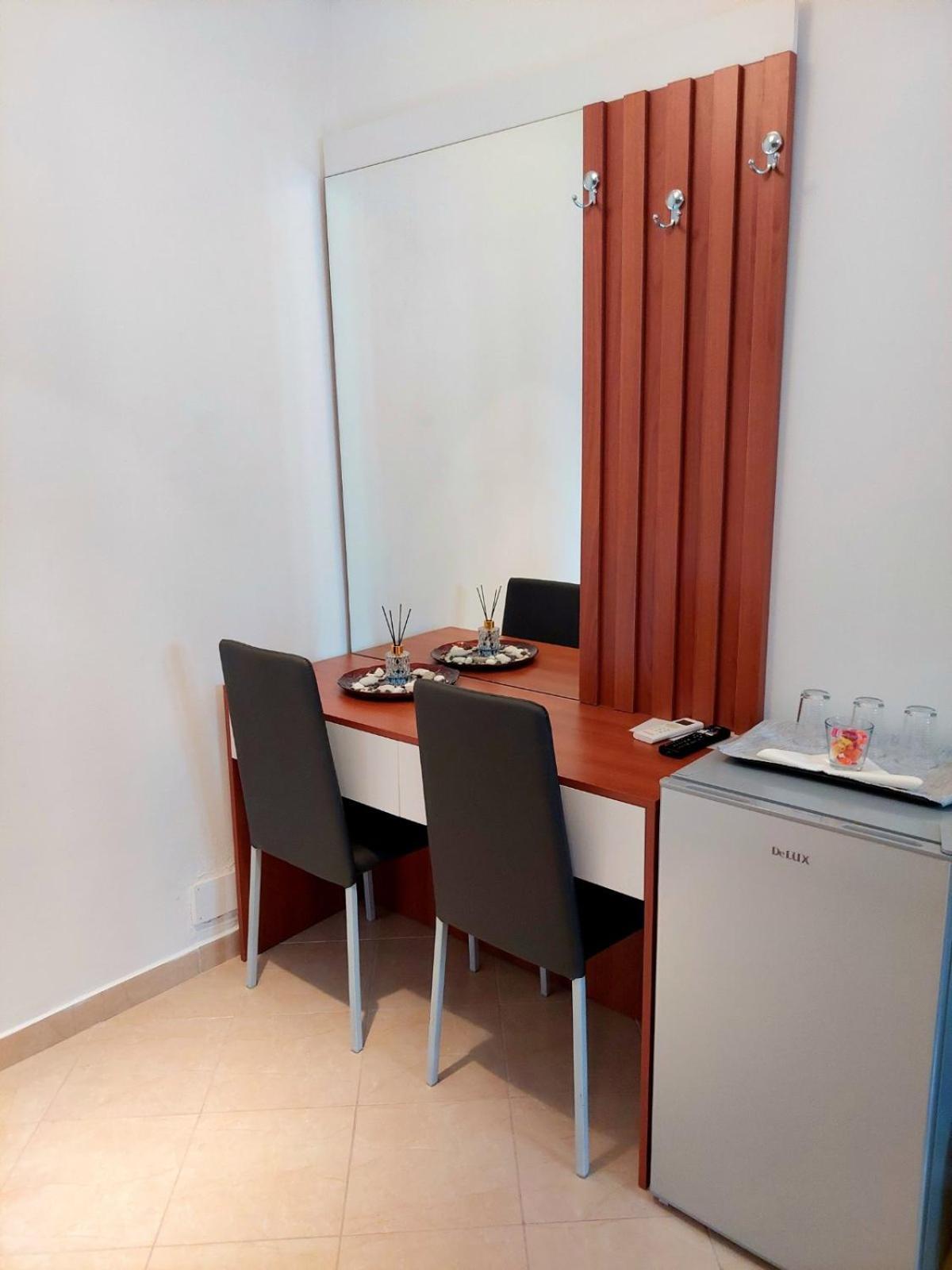 Elizabeth Apartments ฮีมาเรอ ภายนอก รูปภาพ